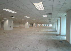 Oue Downtown (D1), Office #626958541